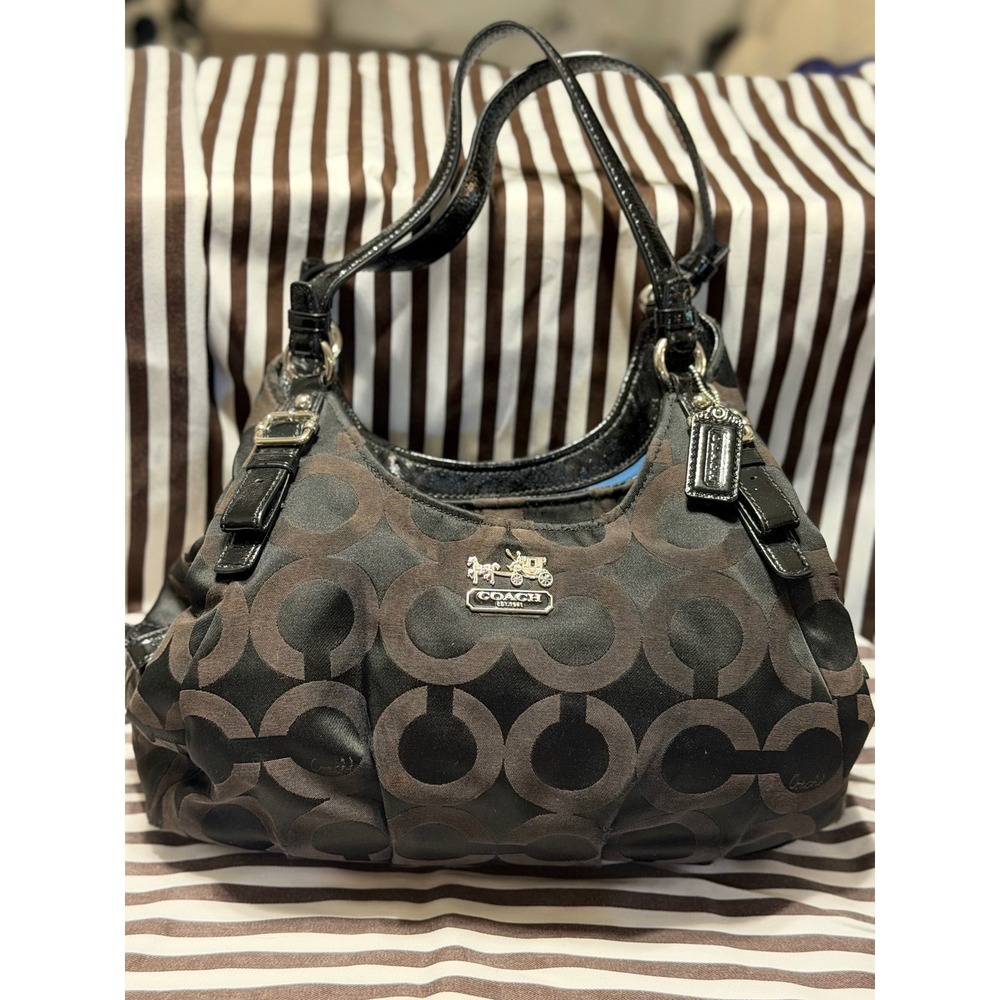 Coach Optic Signature C Hobo Bag Black Charcoal Jacquard Patent Trim